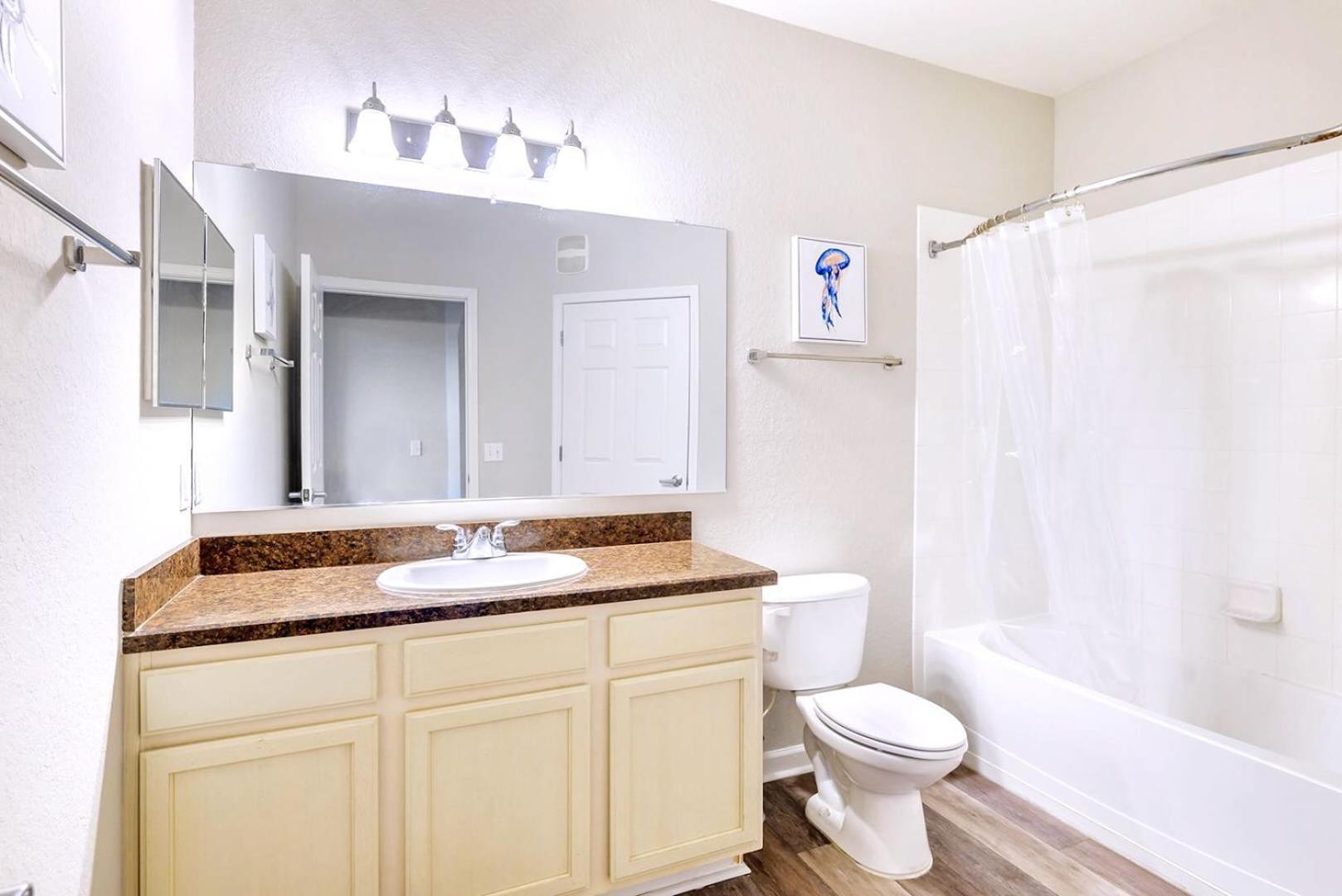 Bright & Modern 2Br Condo With Pool & Hot Tub, Near Disney! Orlando Exterior photo