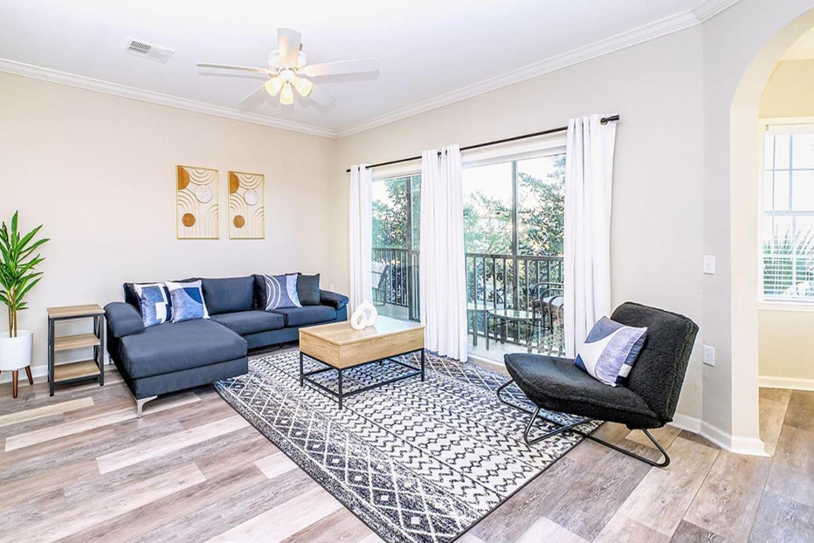 Bright & Modern 2Br Condo With Pool & Hot Tub, Near Disney! Orlando Exterior photo